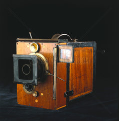 Debrie Parvo 35mm cine camera  1908.