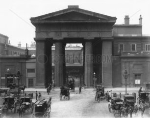 The Doric portico at the entrance to Euston Station  7 September 1904.