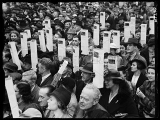 Crowds with periscopes in Trafalgar Square  1939.