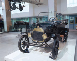 1916 Ford Model 'T' car  Science Museum  London.