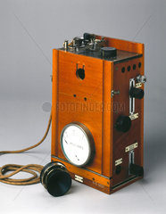 Aircraft radio telephony transmitter  1915.