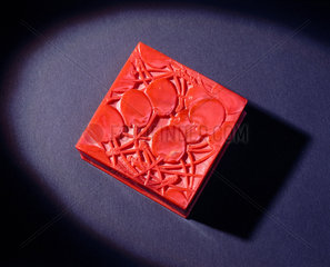 Lalique box made from cellulose acetate  1930-1940.