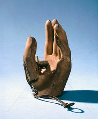 Prosthetic hand  1979-1981.