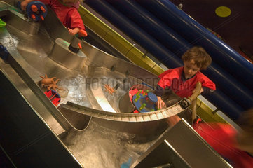 Children playing in The Water Zone  Science Museum  London  2007.