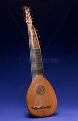 Theorbo  1762.