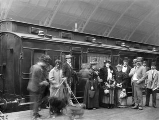 Sarah Bernhardt at St Pancras Station  London  28 July 1894.