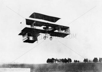 Voisin box-kite  Chalons  1908.