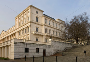The Royal Society  St James's  London  2006.