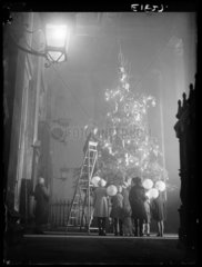The Christmas tree at St Martin-in-the-Fields  London  1934.