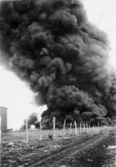 Oil tank fire  Potrero  Mexico  9 April 1914.