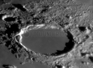 Plato Crater  19 March 2005.