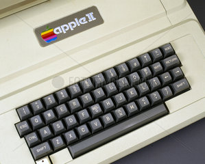 Apple II microcomputer  1977.