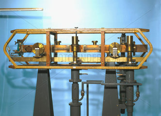 Caesium atomic clock  1955.