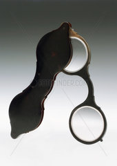 Hand spectacles  1780-1850.