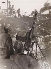 'Stalingrad still holds off German attacks'  1942.