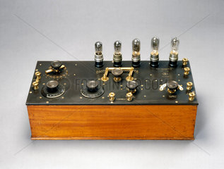 5-valve R1 Radio receiver  1922.