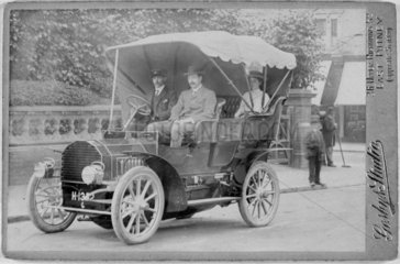 Craig-Dorwald motor car  c pre-1906. Ellis
