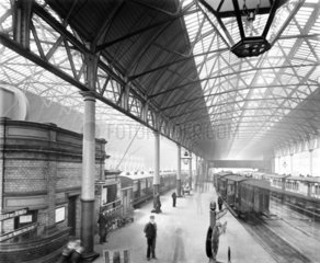 Manchester Exchange station  c 1910.