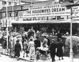 'The Housewife's Dream' market  Croydon  World War Two  9 August 1941.
