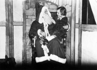 Father Christmas at Pontings of Kensington  24 November 1935.