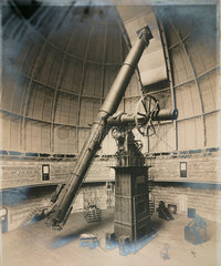 40 inch Yerkes telescope  Yerkes Observatory  Wisconsin  USA  1915