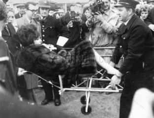Elizabeth Taylor on a trolley  27 March 1961.