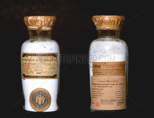 Bottle of anhydrous phosphoric acid  Germany  c 1920s.