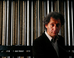 Doron Swade with Babbage's Difference Engine No 2  2000.