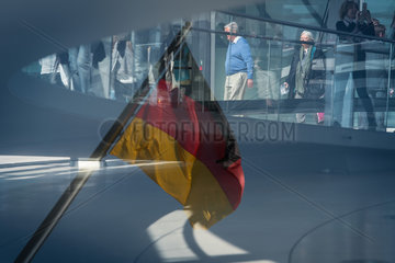 Berlin  Deutschland  die Kuppel des Berliner Reichstages