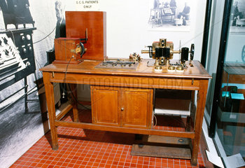 Early electrocardiograph recorder  1900-1930.