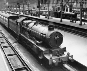 Steam locomotives  Paddington Station  London  June 1958.