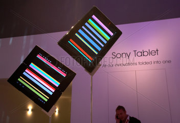 Berlin  Deutschland  Sony stellt seine Tablet-PCs auf der IFA 2011 vor