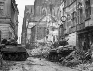 Tanks in Cologne  7 March 1945.