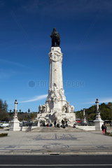 Lissabon  Portugal  die Praca Marques de Pombal mit Statue des ersten Marquis von Pombal
