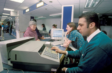 Leeds ticket office  2001.