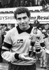 Peter Shilton with Player of the Month award  November 1987.