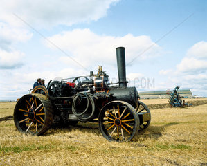 Fowler BB1  cable ploughing engine  1918.