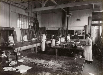 French polishers at Doncaster works  South Yorkshire  c 1916.