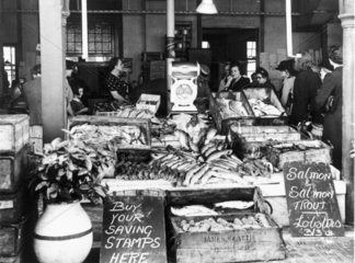 Fishmongers during the war  23 August 1943.