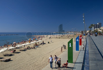 Barcelona  Spanien  der Strand San Sebastia in Barceloneta