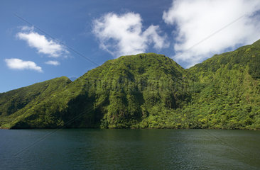 Laudat  Dominica  der Boeri Lake im Nationalpark Morne Trois Pitons
