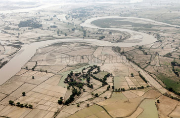 Kotnai  Pakistan  vom Hochwasser ueberflutete Gebiete
