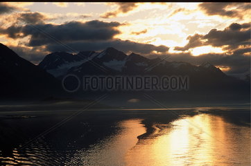 Valdez  USA  Morgenstimmung in der Prinz-William-Sund