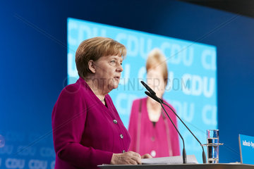 Berlin  Deutschland - Die Parteivorsitzende Angela Merkel haelt eine Rede beim 30. Bundesparteitag der CDU.