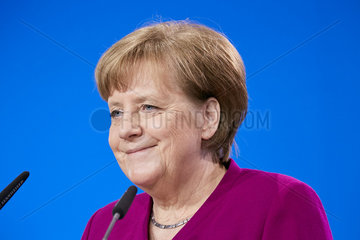 Berlin  Deutschland - Die Parteivorsitzende Angela Merkel haelt eine Rede beim 30. Bundesparteitag der CDU.