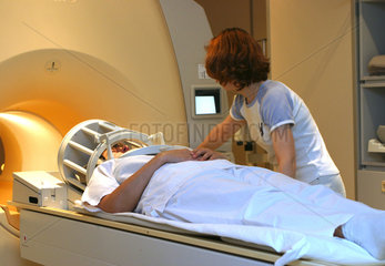 Magnet Resonanz Tomographie