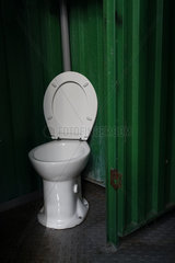 Berlin  Deutschland - oeffentliche Toilette
