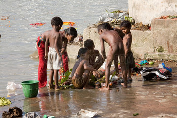 Kolkata  Leben am Hooghly River
