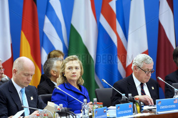 Hague + Clinton