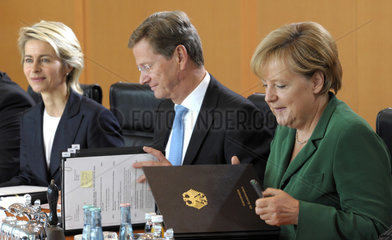 von der Leyen + Westerwelle + Merkel